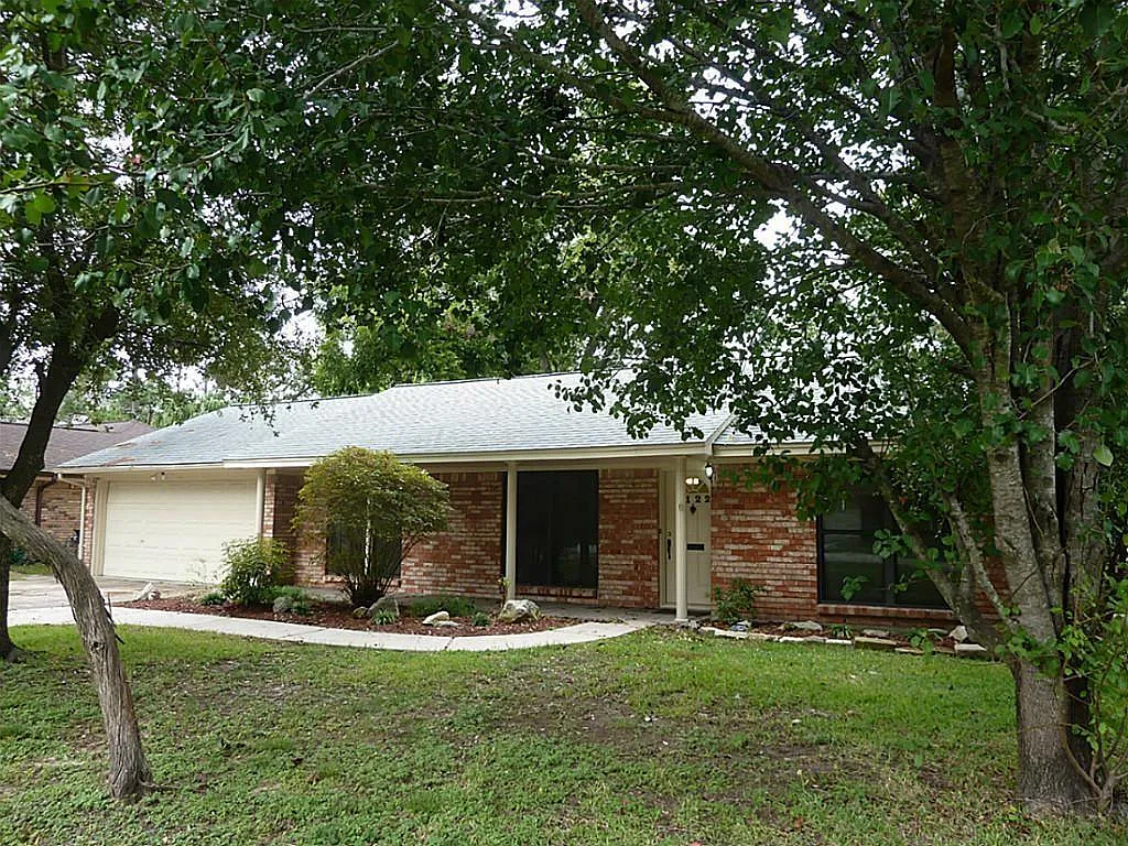 Building Photo - 9122 Western Dr