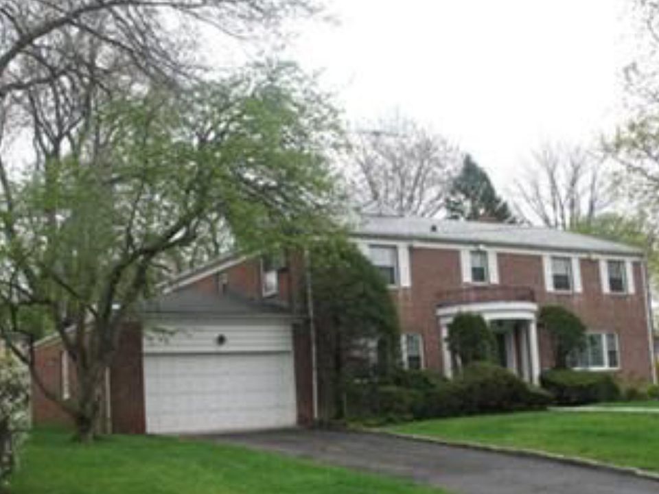 1st image of 298 Kneeland Ave