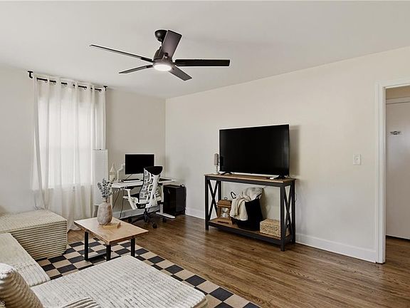 5th image of 3113 Luther St