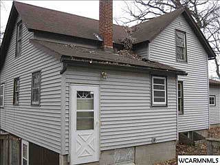 2nd image of 502 W Railroad St