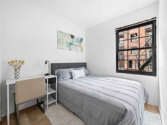 5th image of 19 Columbia Pl APT 2R