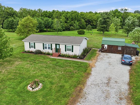 5th image of 1450 Staunton Sugar Grove Rd