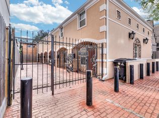 2233 Welch St APT 2, Houston, TX 77019