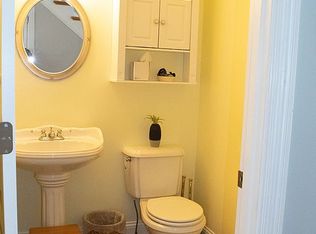 6468 Country Lane Dr, Springfield Township, MI 48350