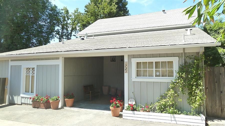1st image of 1723 Santa Barbara St
