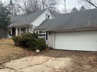 2312 S Central Ave, Rockford, IL 61102