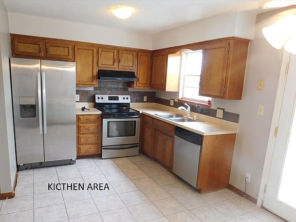 4th image of 6619 N Cosby Ave #1