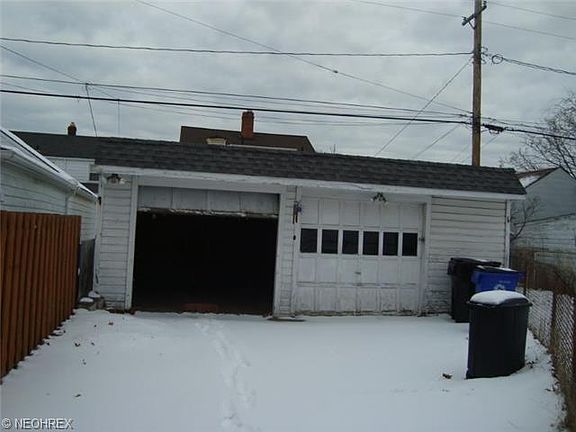 4th image of 6208 Meadowbrook Ave