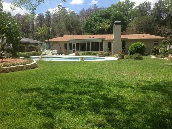 3rd image of 18219 Cypress Cove Ln