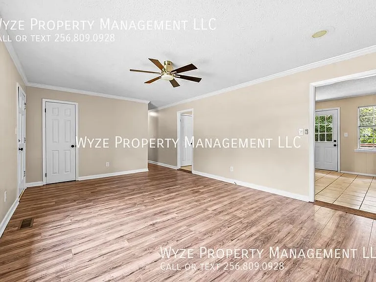 2213 Cecille Dr SW — Photo 17