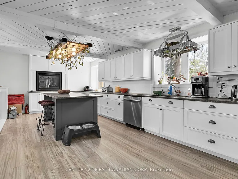 23992 Denfield Rd — Photo 13