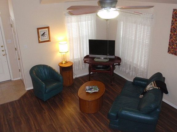 2nd image of 256 Goliad Dr