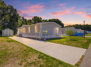 14904 Saint Lawrence Dr, Spring Lake, MI 49456
