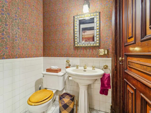 74 Sherman Place image 12 of 50