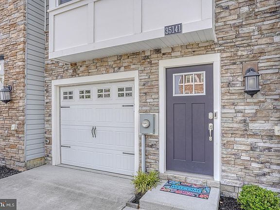 2nd image of 35141 Wright Way