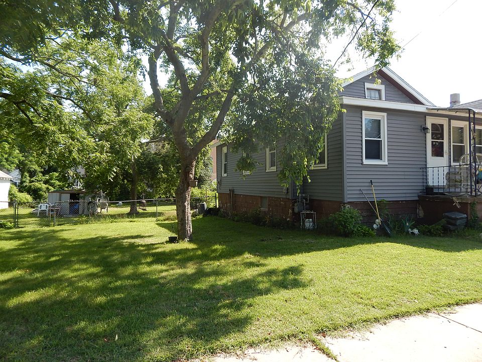 2nd image of 55 Gibbs Ave