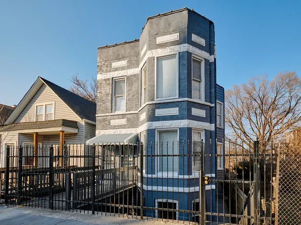(undisclosed Address), Chicago, IL 60617