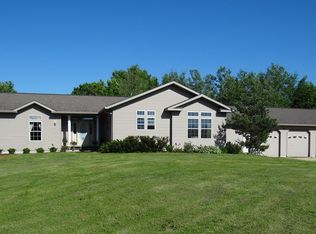 N6260 650th St, Ellsworth, WI 54003