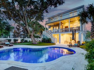 115 Charleston Blvd, Isle Of Palms, SC 29451