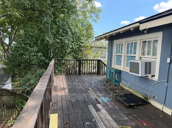 2380 Parkway Pl APT 2, Memphis, TN 38112