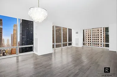 Rented by R New York