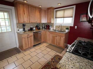 10 Warren Ave, Auburn, NY 13021