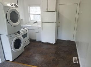 431 14th St, Ogden, KS 66517