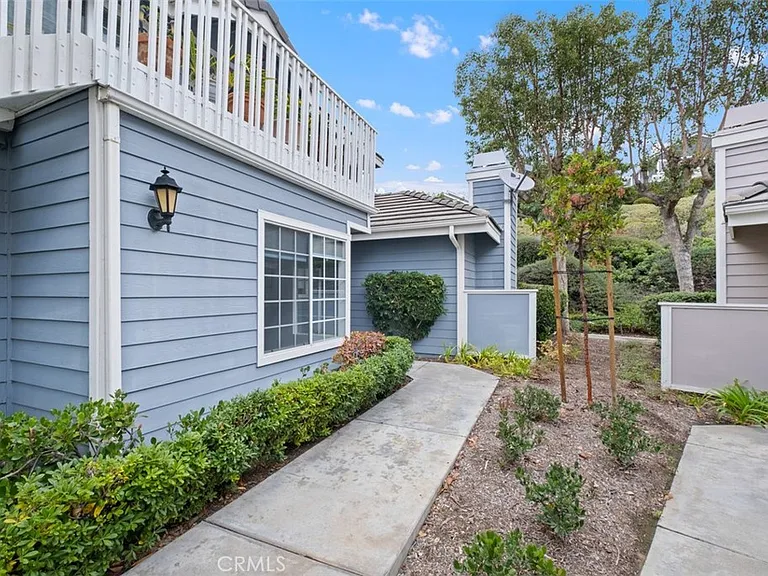 21 Pemberton Pl — Photo 2