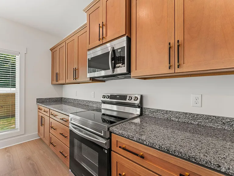 217 S Porter St — Photo 8