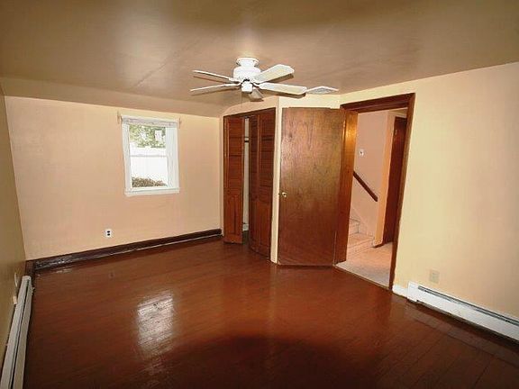 4th image of 93 Harvard Ave