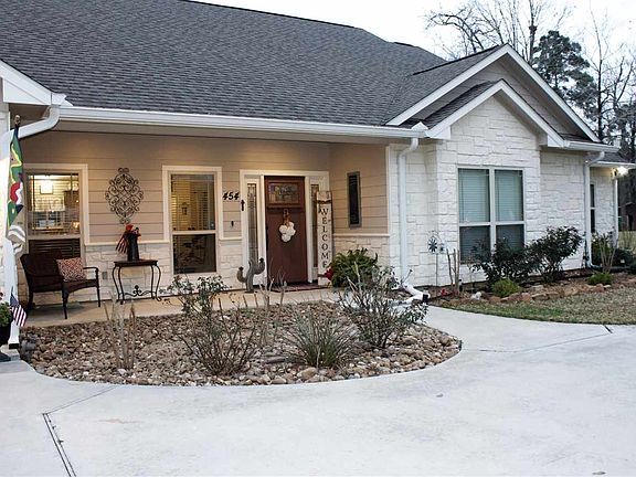 2nd image of 454 Greenwood Dr