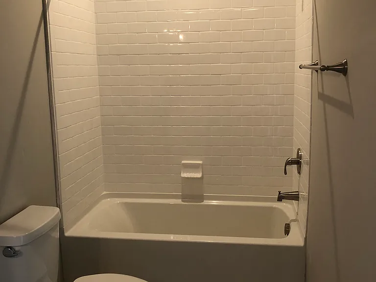 The Henry Lofts — Photo 22