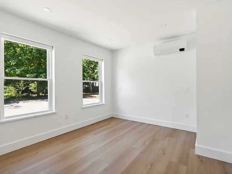 304.5 Maine St #2 — Photo 17