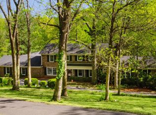 608 Forest Park Dr, Brentwood, TN 37027