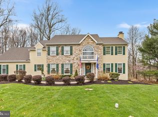 100 Great Oak Dr, Downingtown, PA 19335