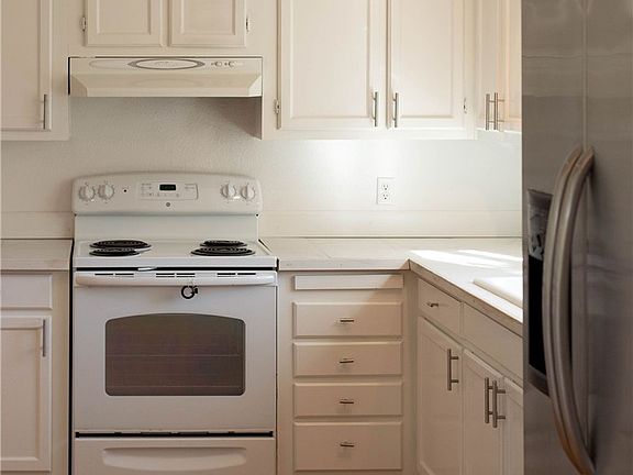 4th image of 4308 147th Street Ct NW #100