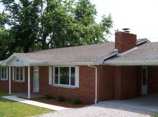 4966 S Old Madisonville Rd, Henderson, KY 42420