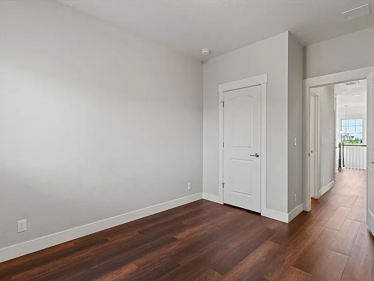 9962 E 60th Ave — Photo 19