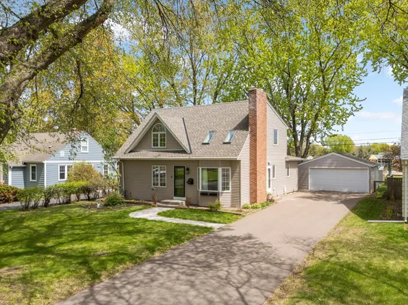 1834 Holton St, Falcon Heights, MN 55113