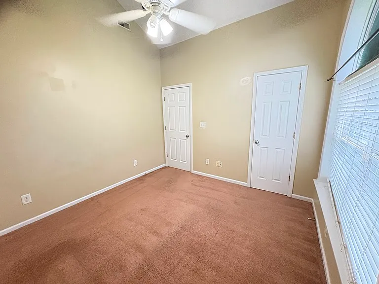 338 Farina Dr — Photo 28