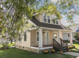 1617 K St SW, Cedar Rapids, IA 52404