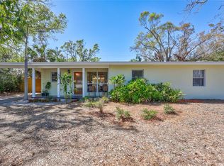 4401 Neptune Dr SE, Saint Petersburg, FL 33705