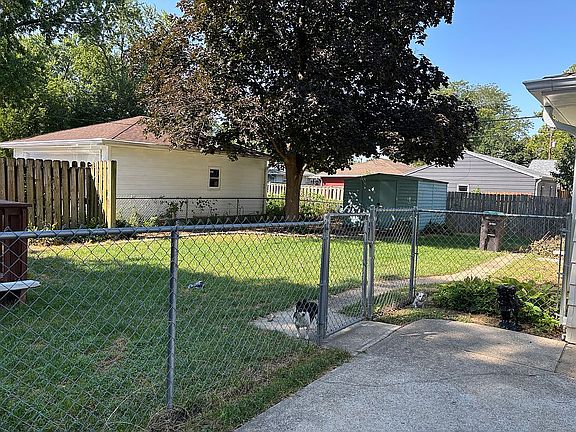 2nd image of 4306 41st St