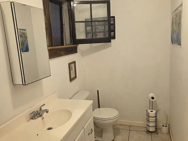 5015 La Salle St — Photo 12
