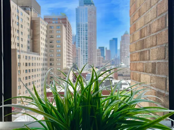 310 West 56th Street 12F image 23 of 23