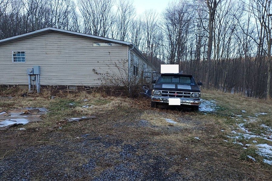2nd image of 1767 Eston Carr Rd