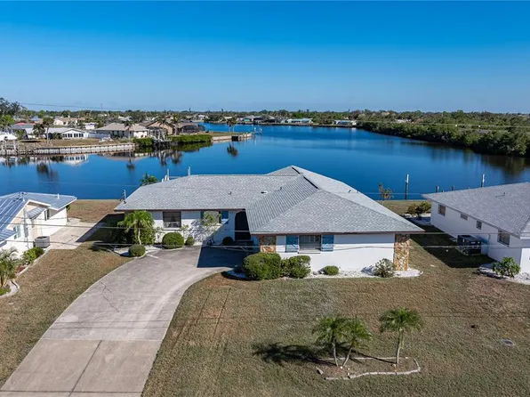 117 W Tarpon Blvd NW, Pt Charlotte, FL 33952