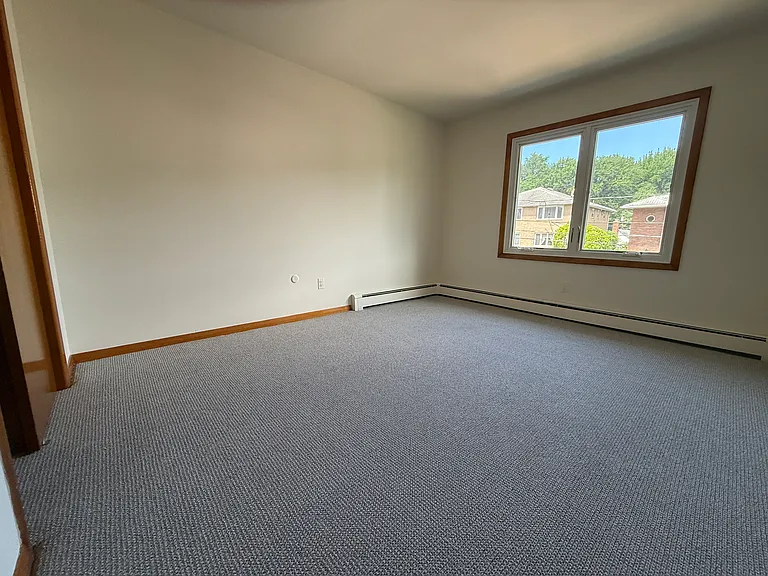 366 Wilson Ave #2 — Photo 18