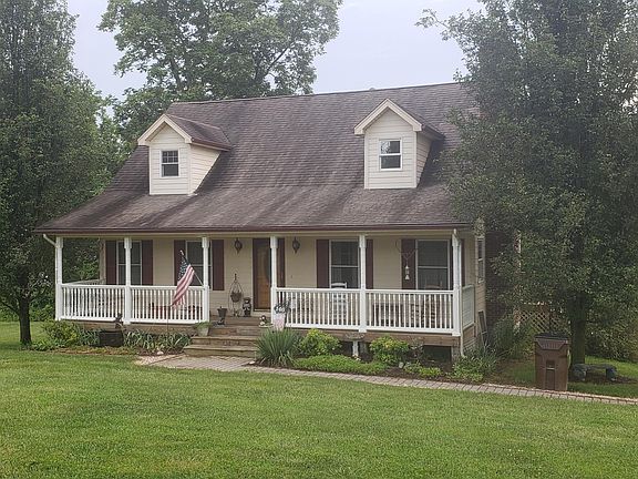 2nd image of 146 McIntosh Ct