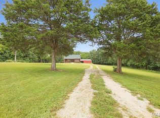 4201 E Four Ridge Rd, Imperial, MO 63052